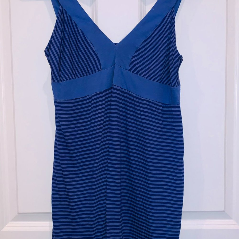 Rebecca Beeson ◼️ Blue Striped Deep V Tank M